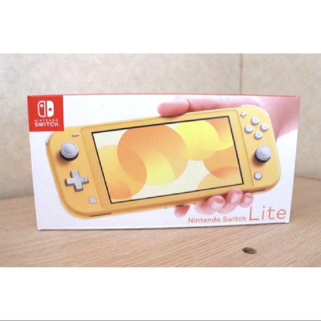 ニンテンドースイッチライト　Nintendo Switch