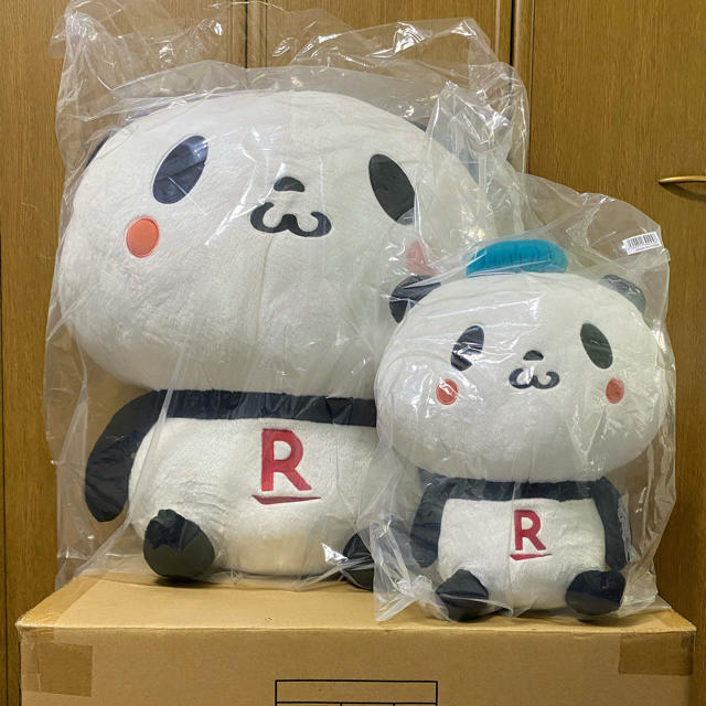 Rakuten - 非売品楽天パンダ お買いものパンダと小パンダ 特大ぬいぐるみセットの通販 by Hazewo's shop｜ラクテンならラクマ