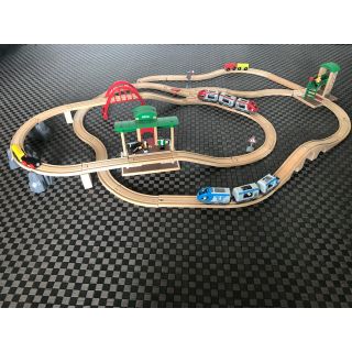 ブリオ(BRIO)のブリオ　BRIO  増量レール＋特典つきセット　電動列車　木のおもちゃ　電動(電車のおもちゃ/車)