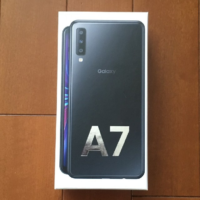 Galaxy A7  ブラック