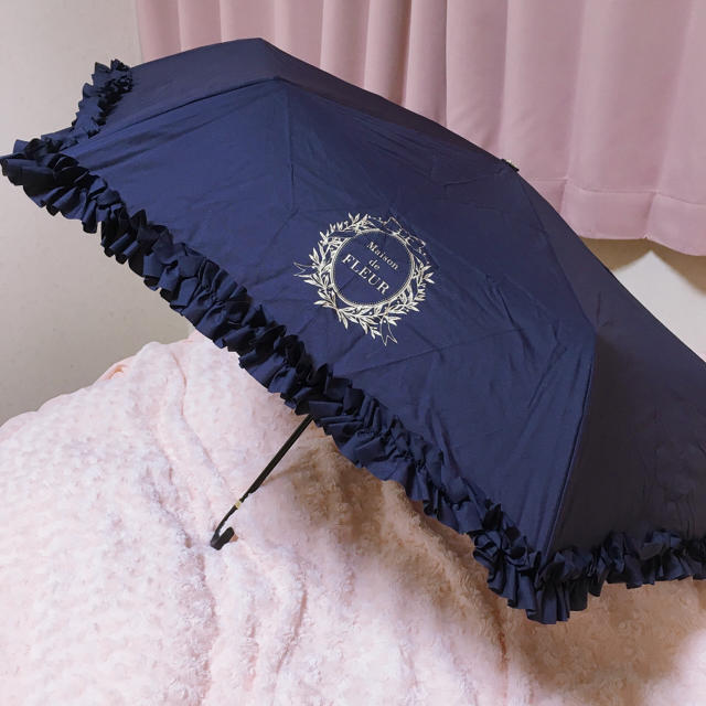 Maison de FLEUR(メゾンドフルール)の日傘(折り畳み) レディースのファッション小物(傘)の商品写真