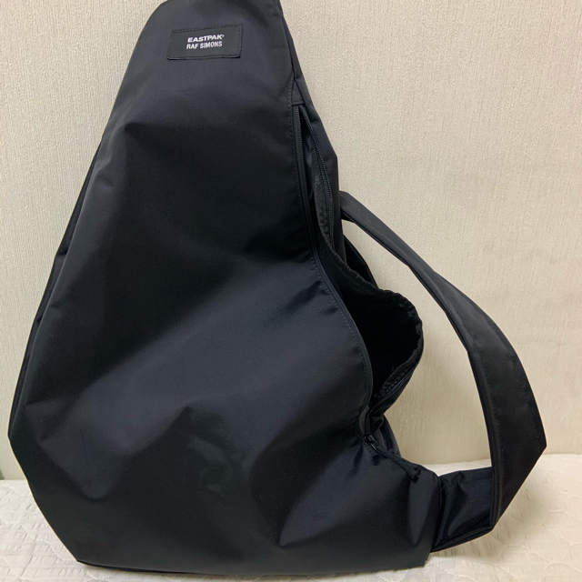 RAF SIMONS(ラフシモンズ)のraf simons x eastpak/rs sleek sling メンズのバッグ(バッグパック/リュック)の商品写真