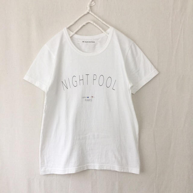 YAECA(ヤエカ)のEEL NIGHT POOL Tシャツ レディースのトップス(Tシャツ(半袖/袖なし))の商品写真