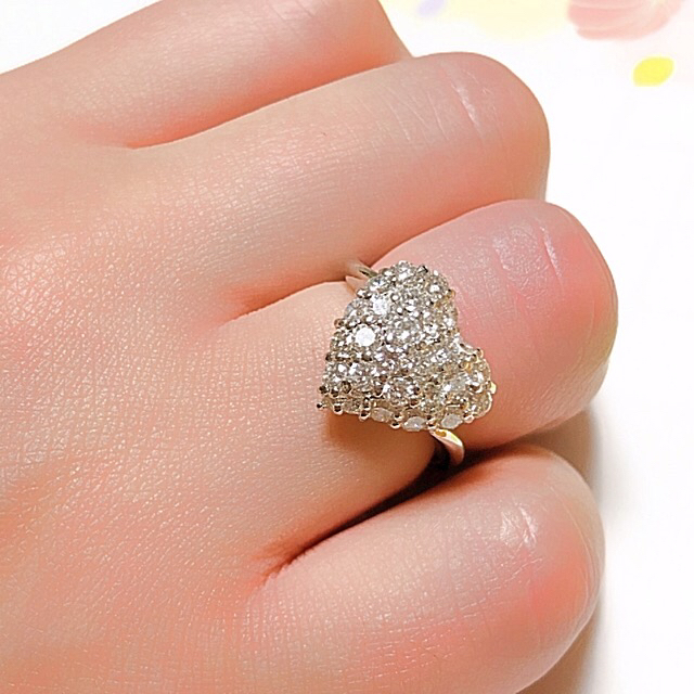 なお様ご専用です。ptダイヤリング 💖ハートデザイン💖ダイヤ1.50ct レディースのアクセサリー(リング(指輪))の商品写真