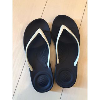 フィットフロップ(fitflop)の<きょうちゃん様専用>フィットフロップ  ビーチサンダル　レディース(ビーチサンダル)