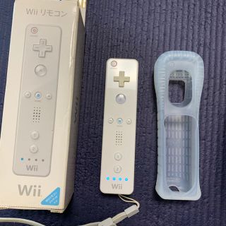 ウィー(Wii)のWiiリモコン 白 ジャケット(その他)