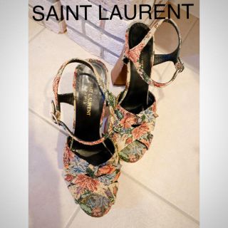 サンローラン(Saint Laurent)の美品　SAINT LAURENT サンローラン　厚底サンダル　ヒール(サンダル)