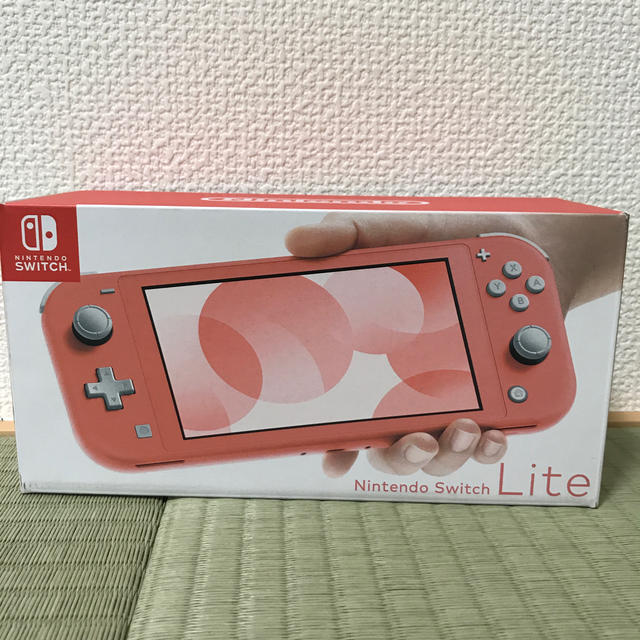 Nintendo Switch lite 本体 コーラル ライト