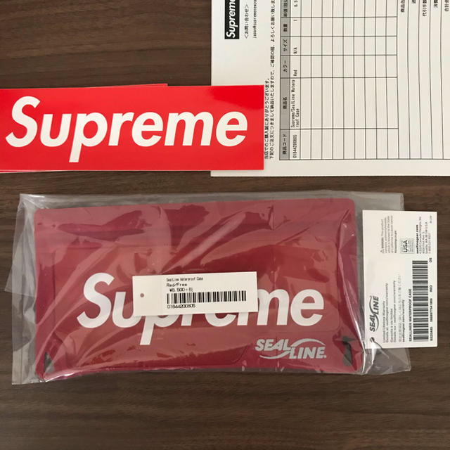 Supreme(シュプリーム)のシュプリーム sealLine waterproof case red メンズのバッグ(その他)の商品写真