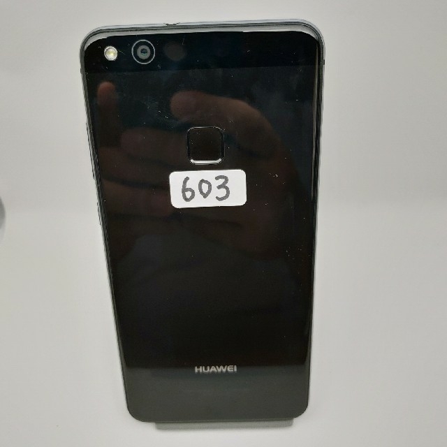 HUAWEI P10lite スマホ/家電/カメラのスマートフォン/携帯電話(スマートフォン本体)の商品写真