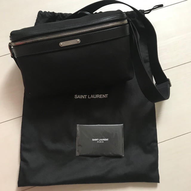 SAINT LAURENT ショルダーバッグ