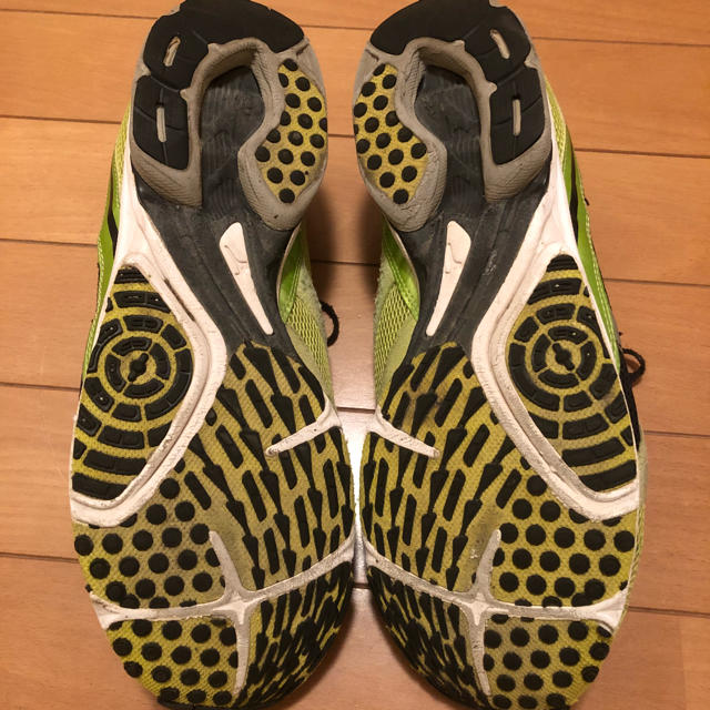 MIZUNO(ミズノ)のミズノ WAVE SPACER ウエーブスペーサー 27.5 スポーツ/アウトドアのランニング(シューズ)の商品写真