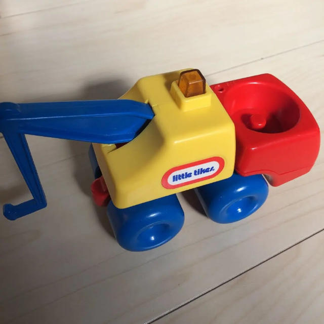 Little Tikes(リトルタイクス)のリトルタイクス社 トドルトッツ   クレーン車 エンタメ/ホビーのおもちゃ/ぬいぐるみ(キャラクターグッズ)の商品写真