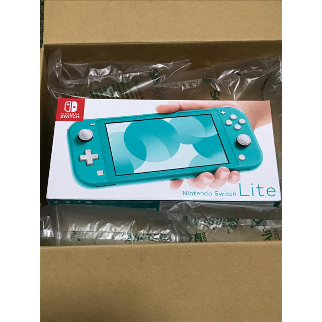 新品　送料無料　任天堂　switch lite ターコイズ