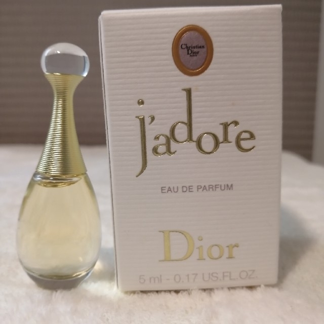 Dior(ディオール)の香水Dior　ジャドール　オードゥ　パルファン　5mL コスメ/美容の香水(香水(女性用))の商品写真