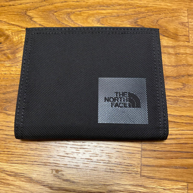 THE NORTH FACE(ザノースフェイス)のノースフェイス  財布 メンズのファッション小物(折り財布)の商品写真