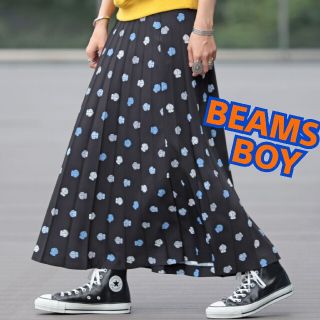 ビームスボーイ(BEAMS BOY)の↓最終価格↓【新品】ビームスボーイ／黒M／シャツ柄プリントプリーツロングスカート(ロングスカート)