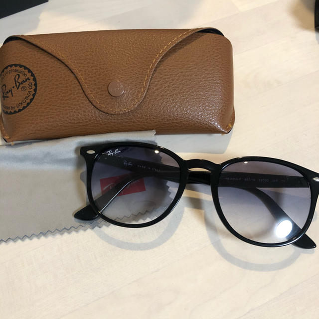 Ray-Ban(レイバン)のRay-Ban サングラス メンズのファッション小物(サングラス/メガネ)の商品写真