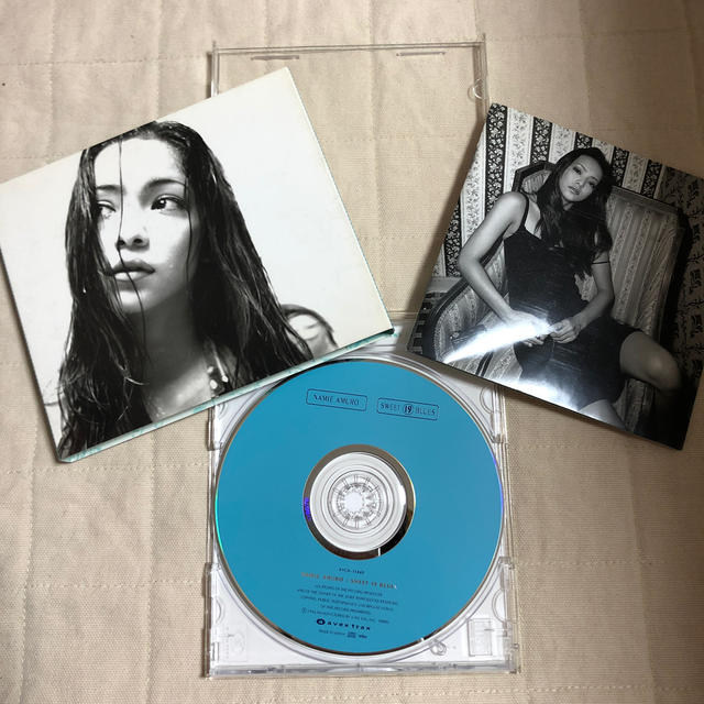 安室奈美恵 SWEET 19 BLUES アルバム エンタメ/ホビーのCD(ポップス/ロック(邦楽))の商品写真