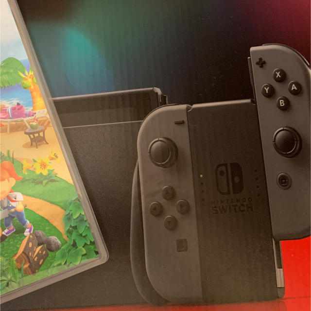 任天堂 Switch 本体