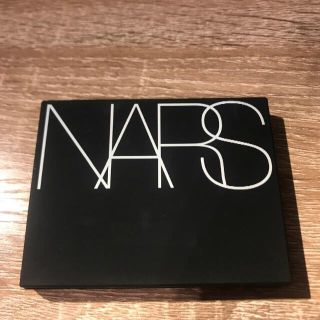 ナーズ(NARS)のナーズ　ハイライティングパウダー　5220 Capri(フェイスパウダー)