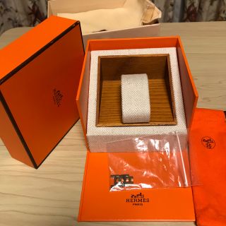 エルメス(Hermes)のエルメス 時計空箱　予備コマとルイビトン空箱(腕時計)