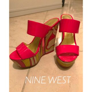 ナインウエスト(NINE WEST)のNINE WEST ナインウエスト　プッチ柄　ピンクサンダル(サンダル)