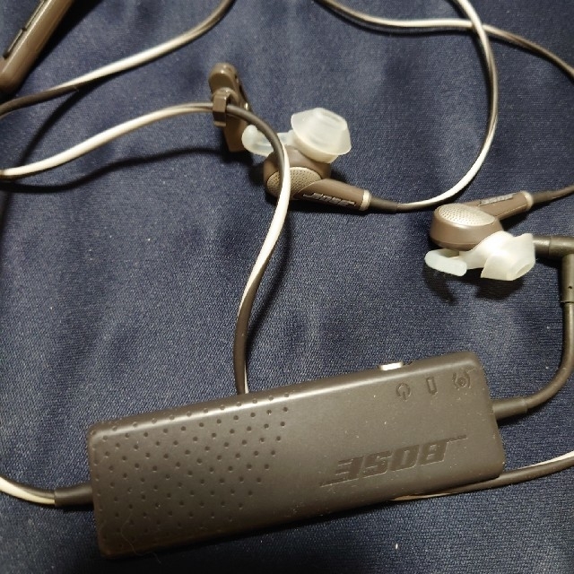 BOSE Quietcomfort 20