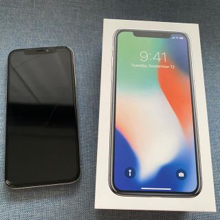 アップル(Apple)のジャンク品 Apple iPhone X docomo  256GB (スマートフォン本体)