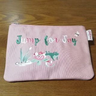 キャスキッドソン(Cath Kidston)の【新品】キャス・キッドソン ポーチ ベーシングフロッグ(ポーチ)