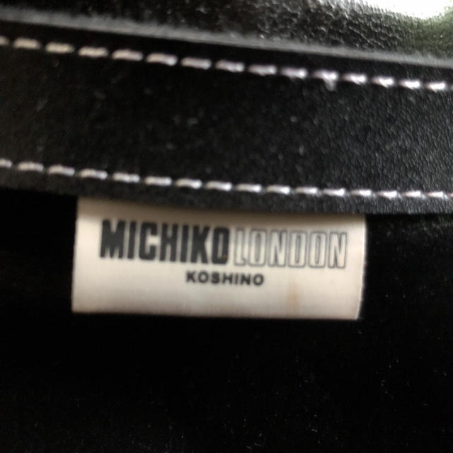 MICHIKO LONDON(ミチコロンドン)のアッシュ&ナオミ様 専用 ミチコロンドンコシノ MICHIKO LONDON  レディースのバッグ(ショルダーバッグ)の商品写真