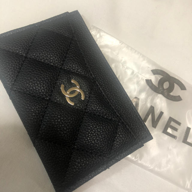 CHANEL(シャネル)のCHANELカードケース レディースのファッション小物(名刺入れ/定期入れ)の商品写真