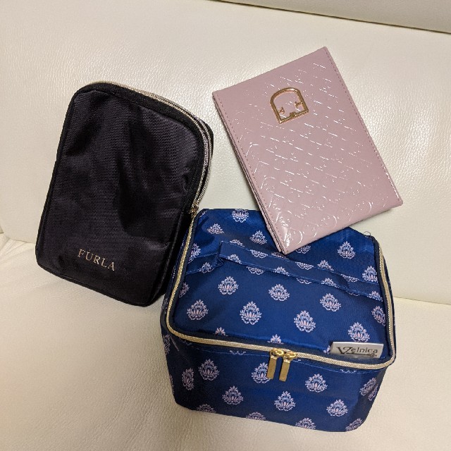 Furla(フルラ)のFURLAのミラー＆Velnicaのメイクポーチ レディースのファッション小物(ミラー)の商品写真