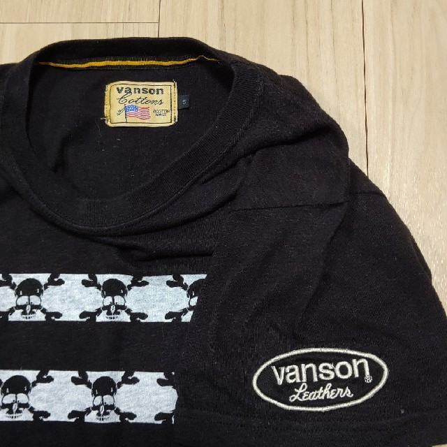 VANSON(バンソン)の「夏得」バーゲン!vanson (バンソン) 黒スカルTシャツ メンズのトップス(Tシャツ/カットソー(七分/長袖))の商品写真