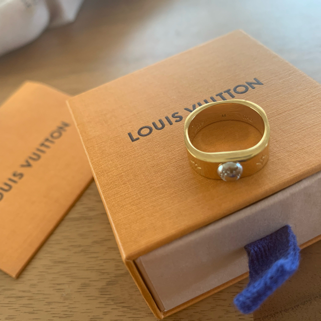 LOUIS VUITTON(ルイヴィトン)のLVリング レディースのアクセサリー(リング(指輪))の商品写真