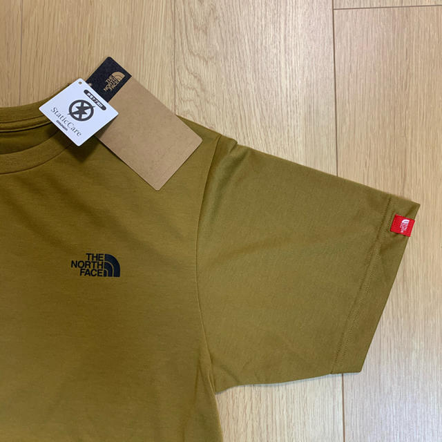 THE NORTH FACE(ザノースフェイス)のノースフェイス Tシャツ カーキ ボックスロゴ メンズのトップス(Tシャツ/カットソー(半袖/袖なし))の商品写真