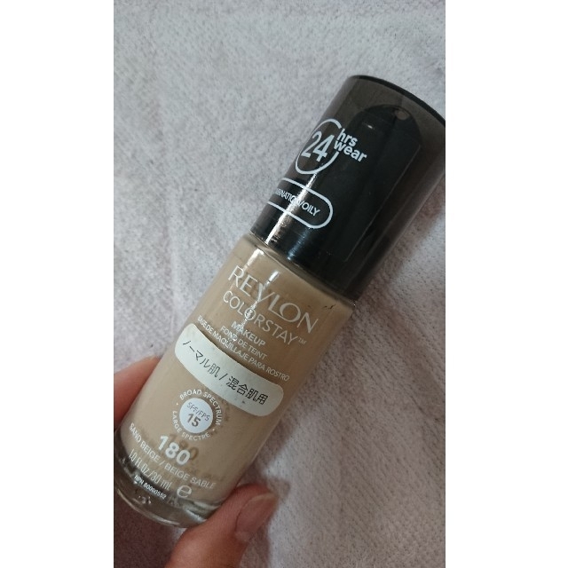 REVLON(レブロン)のREVLON レブロン カラーステイ メイクアップ ファンデーション 30ml コスメ/美容のベースメイク/化粧品(ファンデーション)の商品写真