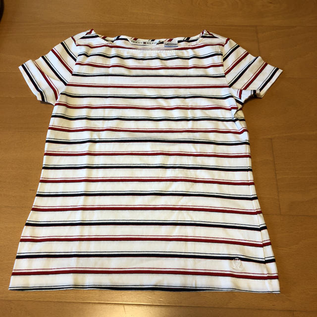 TOMMY HILFIGER(トミーヒルフィガー)のトミーヒルフィガー　カットソーTシャツ レディースのトップス(Tシャツ(半袖/袖なし))の商品写真