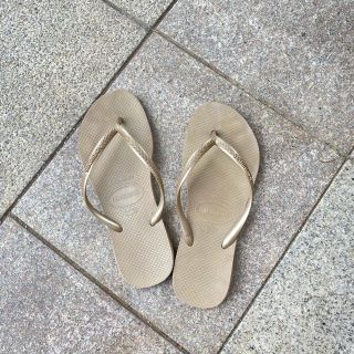 ハワイアナス(havaianas)のハワイアナス　サンドグレー　37-38(ビーチサンダル)