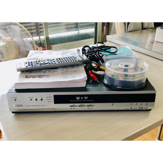 トウシバ(東芝)のTOSHIBA  HDD&DVDレコーダー　RD-XS36(DVDプレーヤー)