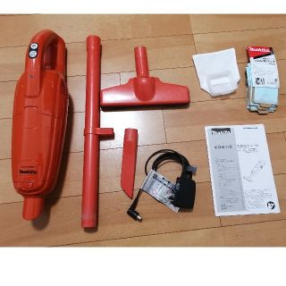 マキタ(Makita)のマキタ　受電式クリーナー　オレンジ　CL103D(掃除機)