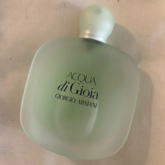 Giorgio Armani(ジョルジオアルマーニ)のアルマーニ　アクアディ　ジョイア　オードトワレ コスメ/美容の香水(香水(女性用))の商品写真