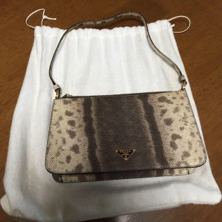 プラダ(PRADA)のプラダ ハンドバッグ(ハンドバッグ)