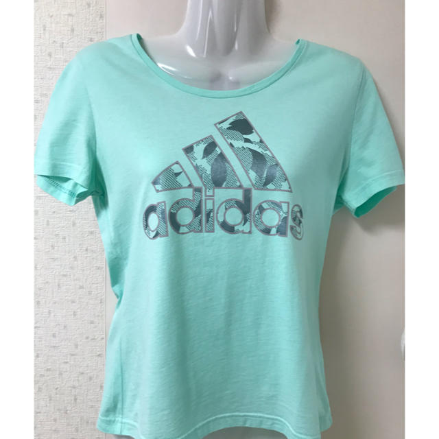 adidas(アディダス)のadidas レディースTシャツ レディースのトップス(Tシャツ(半袖/袖なし))の商品写真