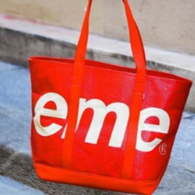 バッグSupreme Raffia Tote トート バック 赤 エコバッグ red - トート