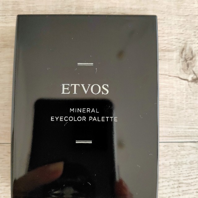 ETVOS(エトヴォス)のETVOSミネラルアイカラーパレット メープルブラウン コスメ/美容のベースメイク/化粧品(アイシャドウ)の商品写真