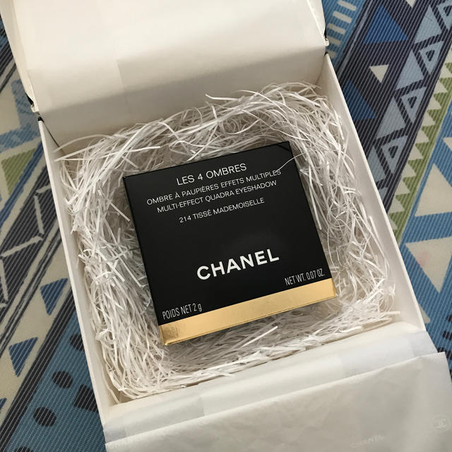 CHANEL(シャネル)のシャネル　アイシャドウ　4色パレット コスメ/美容のベースメイク/化粧品(アイシャドウ)の商品写真