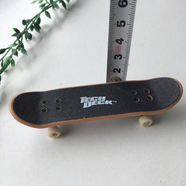 TECH DECK フィンガーボード　指スケ　ミニスケボー エンタメ/ホビーのおもちゃ/ぬいぐるみ(その他)の商品写真