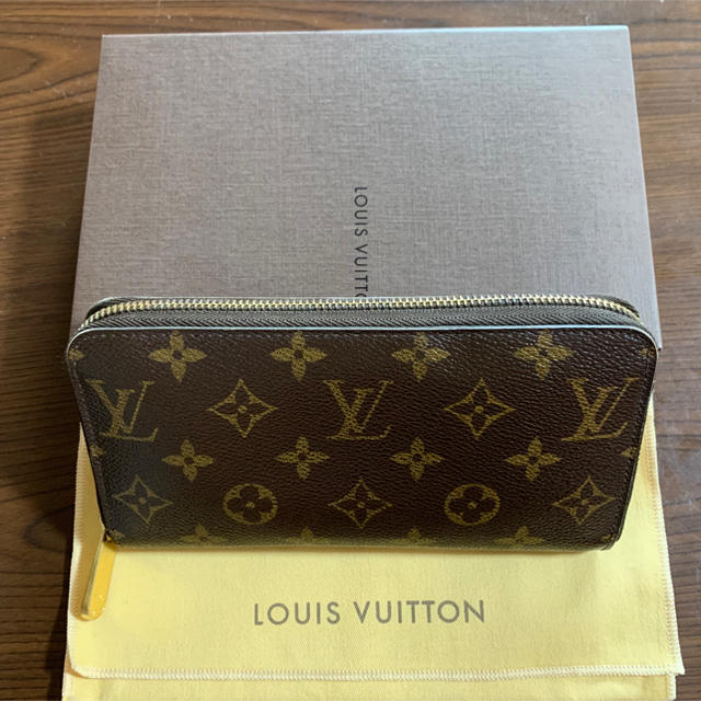 LOUIS VUITTON ジッピーウォレット　モノグラム　長財布