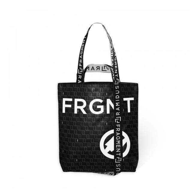 FRAGMENT(フラグメント)のSEQUEL FRAGMENT TOTE BAG Mサイズ メンズのバッグ(トートバッグ)の商品写真